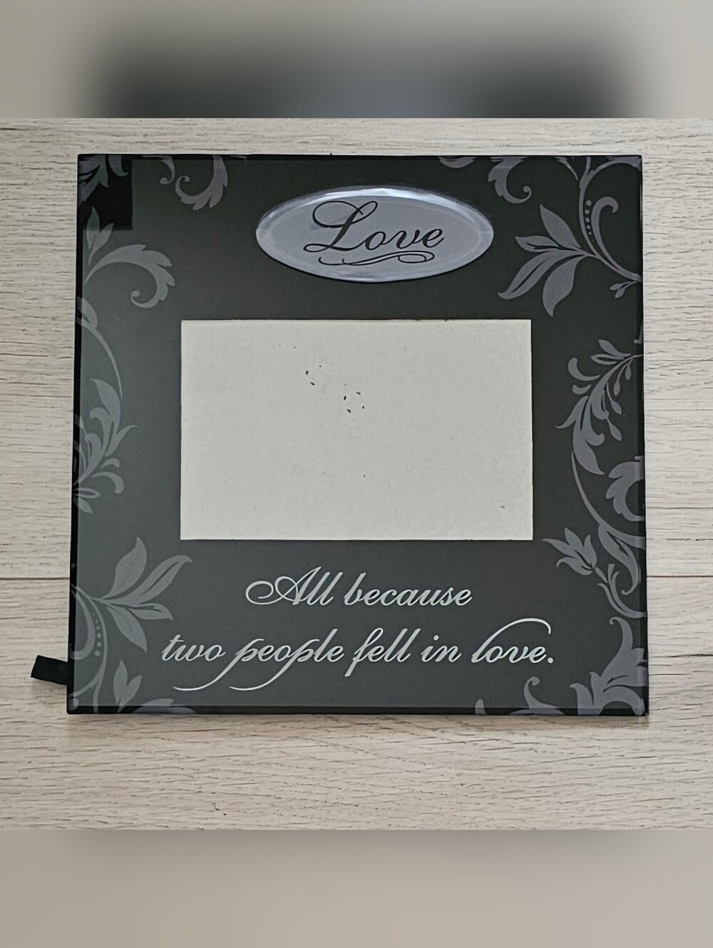 New View “Love” Glass Picture Frame –  4x6
